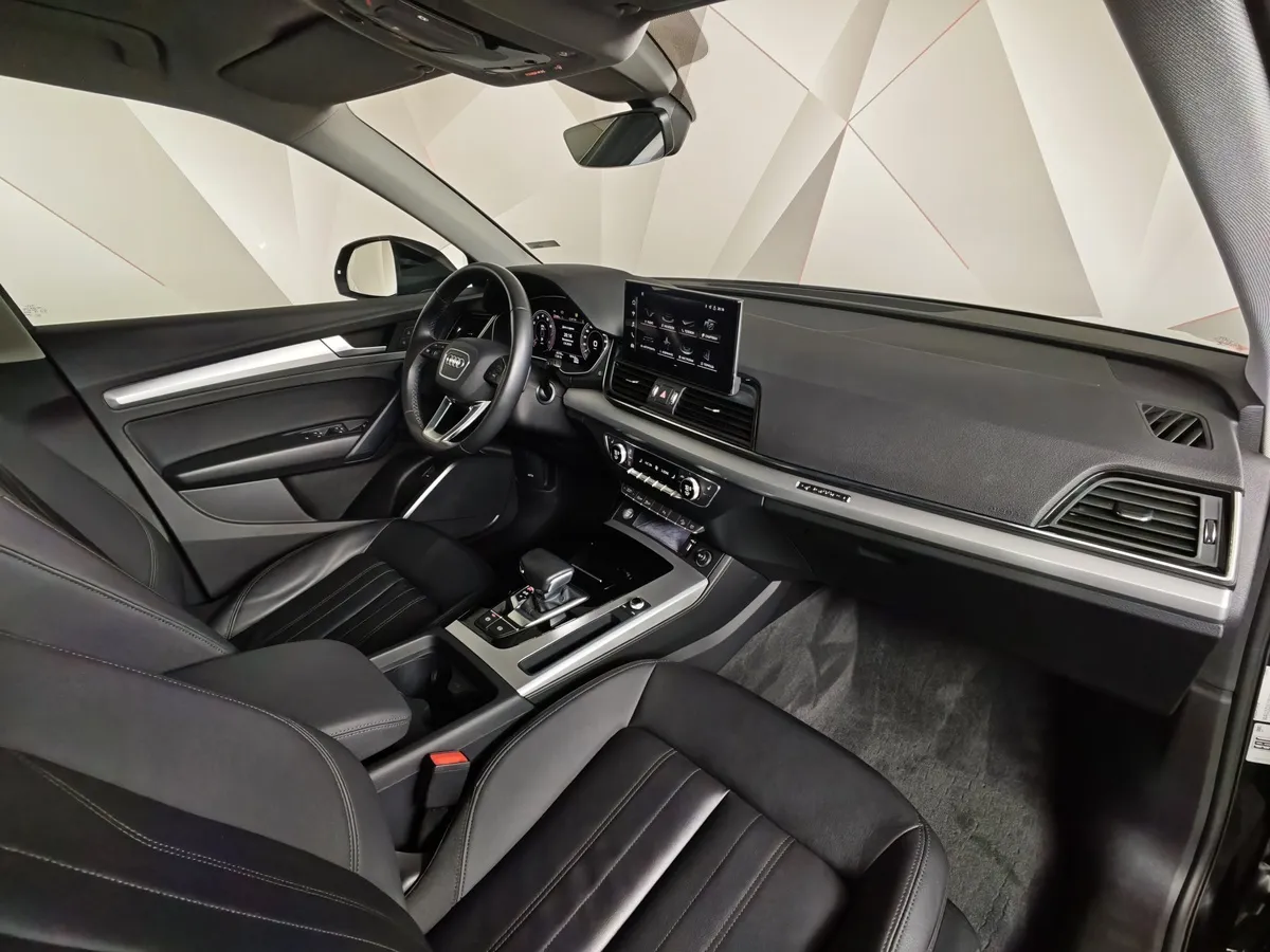 Audi Q5 2.0 TFSI S tronic quattro (249 л.с.) Черный в АВИЛОН. Слайд №12