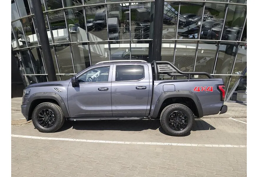 Foton Tunland V9 2.0T AT 4WD (159 л.с.) Prestige Серый в АВИЛОН. Слайд №3