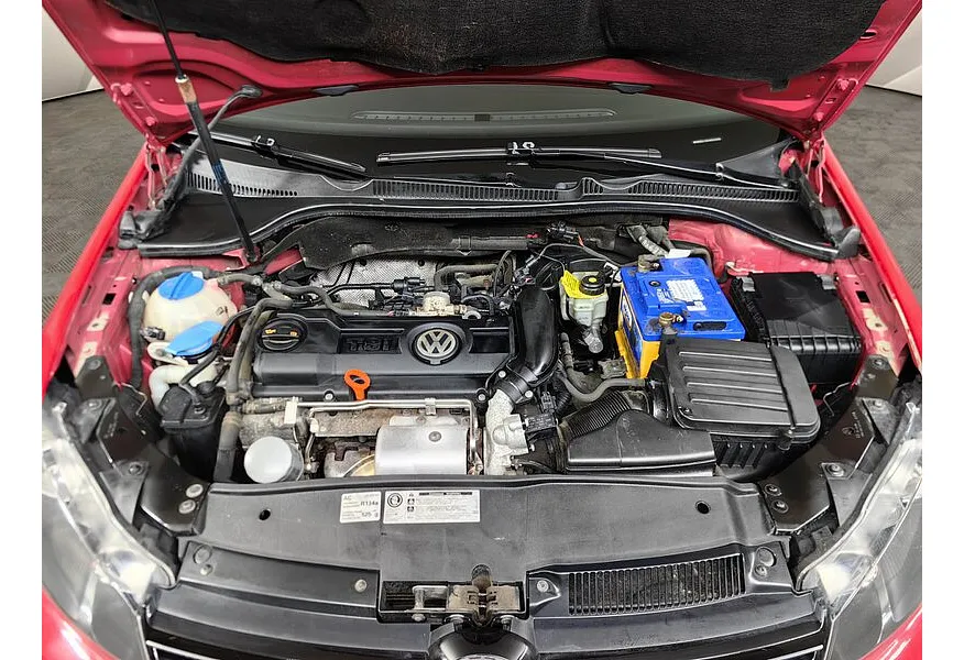 Volkswagen Golf 1.4 TSI DSG (122 л.с.) Trendline Красный в АВИЛОН. Слайд №11