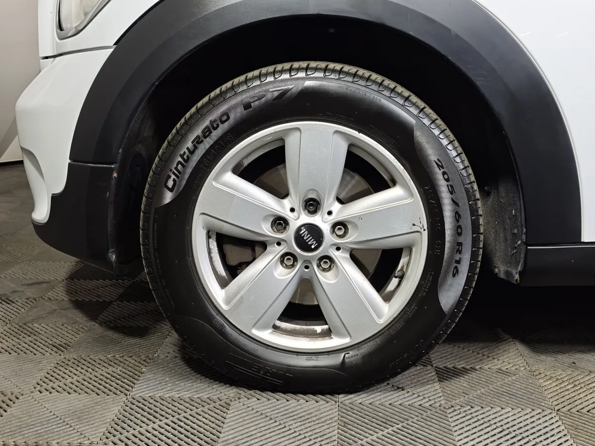 Mini Countryman 1.6 AT (122 л.с.) Белый в АВИЛОН. Слайд №7