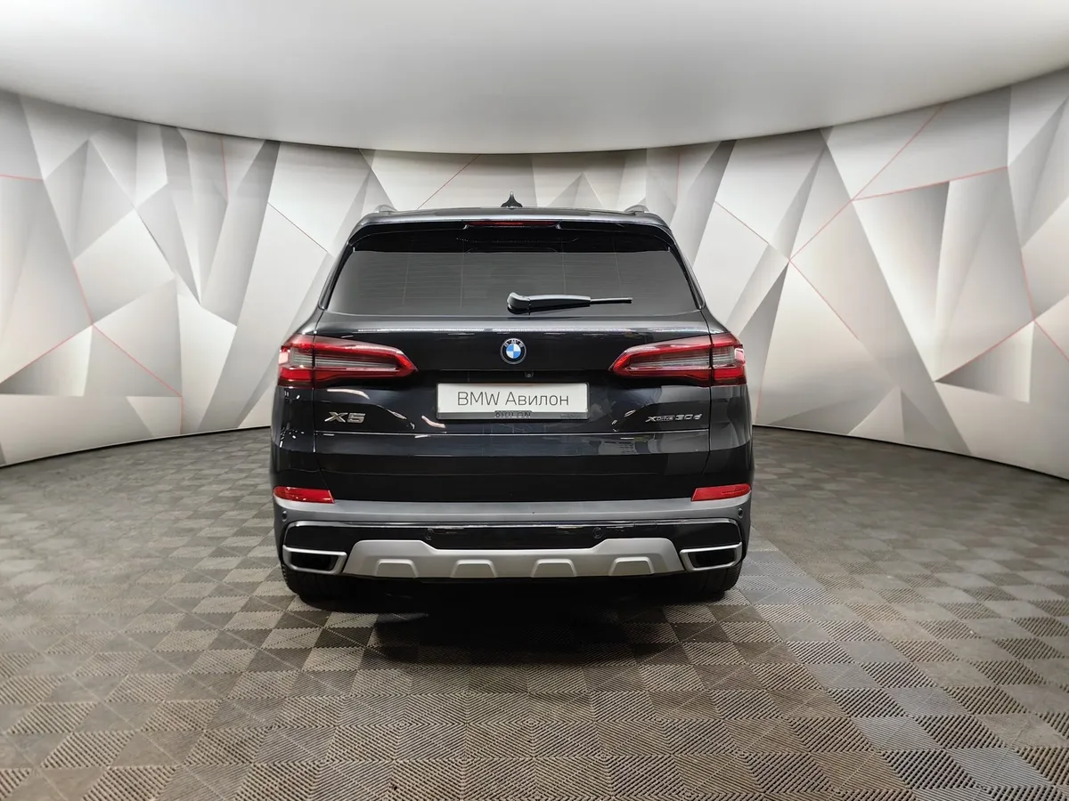 BMW X5 xDrive30d Steptronic (249 л.с.) xLine Черный в АВИЛОН. Слайд №4