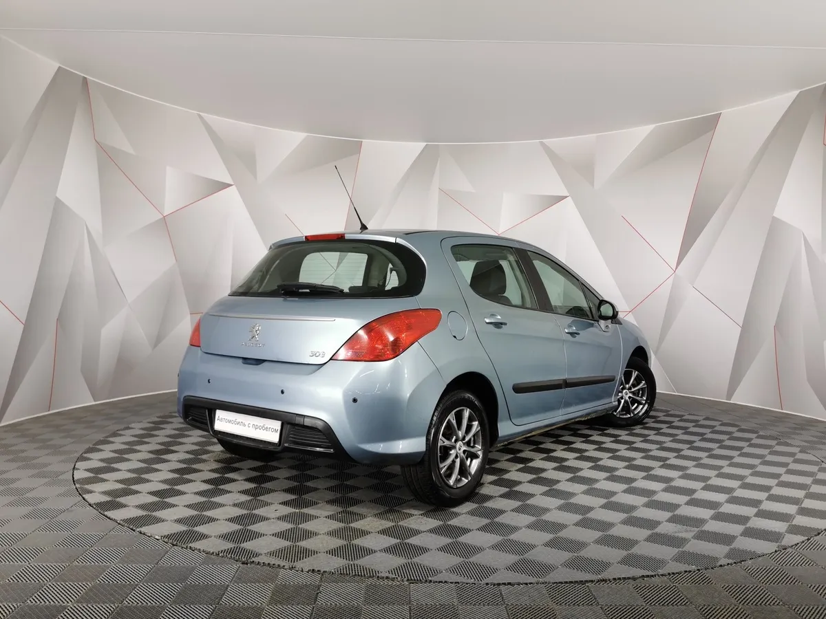 Peugeot 308 1.6 AT (120 л.с.) Серый в АВИЛОН. Слайд №2