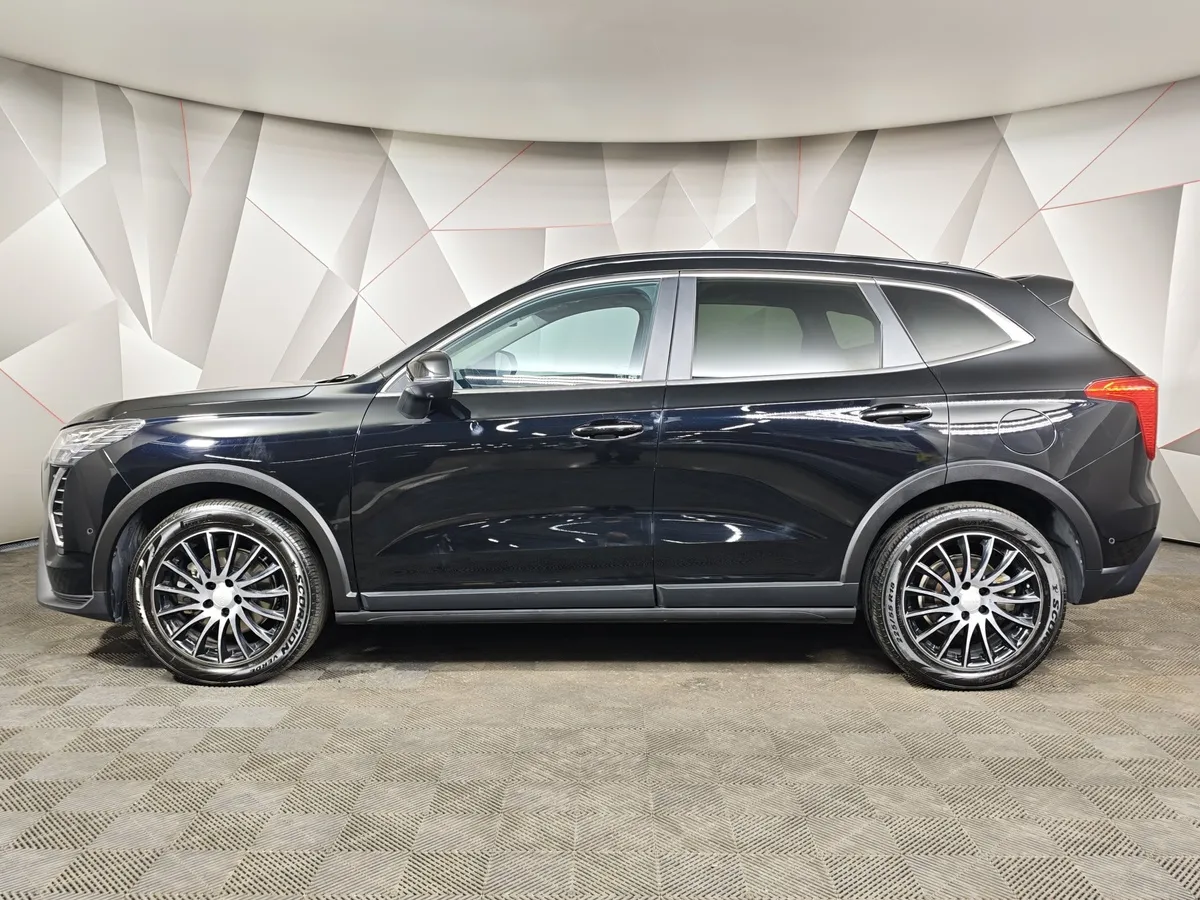 Haval Jolion 1.5 DCT 4WD (150 л.с.) Tech Plus Черный в АВИЛОН. Слайд №5
