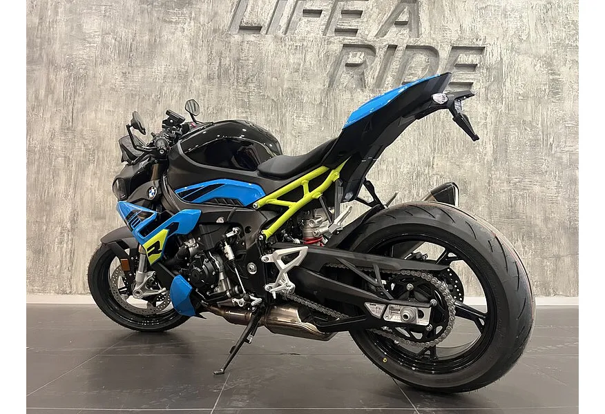 BMW Motorrad S 1000 R S 1000 R 999 см³ (160) 999 Черный в АВИЛОН. Слайд №5