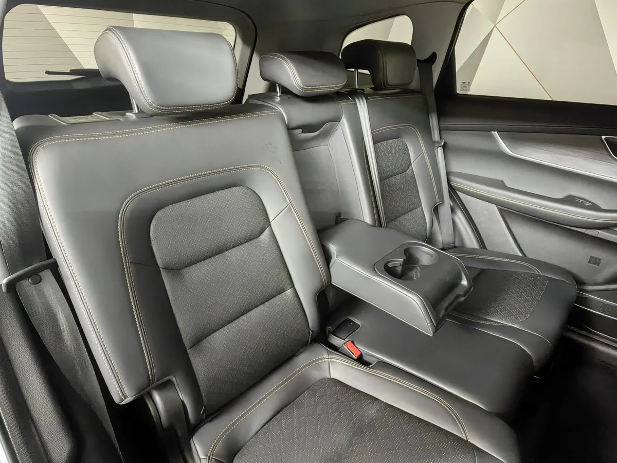 Chery Tiggo 8 1.5 AMT (147 л.с.) Prestige Серый в АВИЛОН. Слайд №16