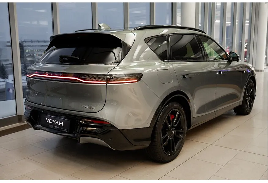 Voyah Free EVR 1.5 AT AWD (510 л.с.) Sport + Зеленый в АВИЛОН. Слайд №5