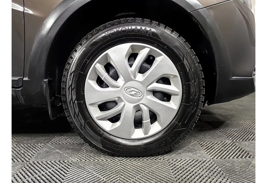 ВАЗ (Lada) Vesta 1.6 MT (106 л.с.) Comfort Winter Коричневый в АВИЛОН. Слайд №9