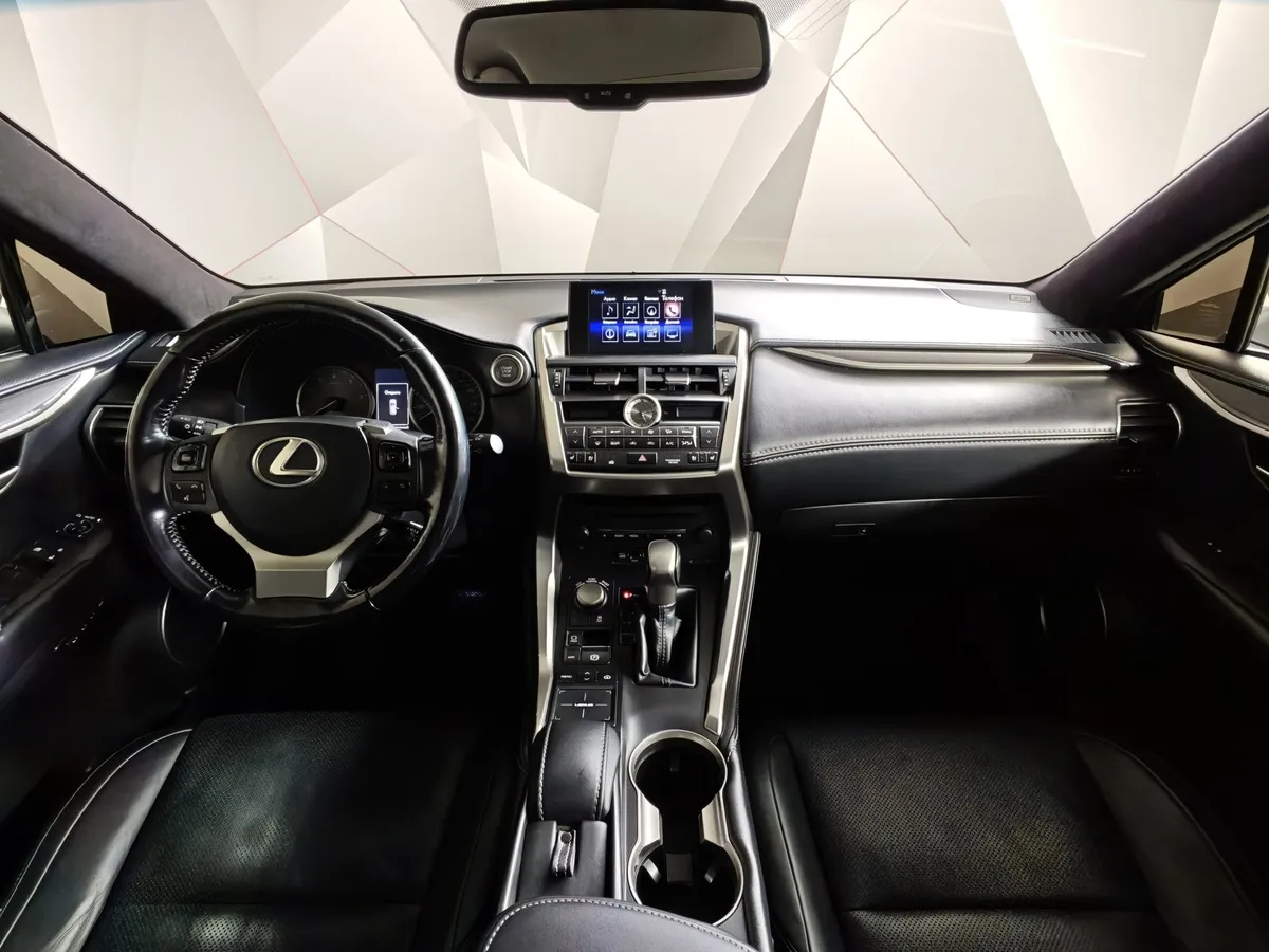Lexus NX 200t АТ AWD (238 л.с.) Черный в АВИЛОН. Слайд №14