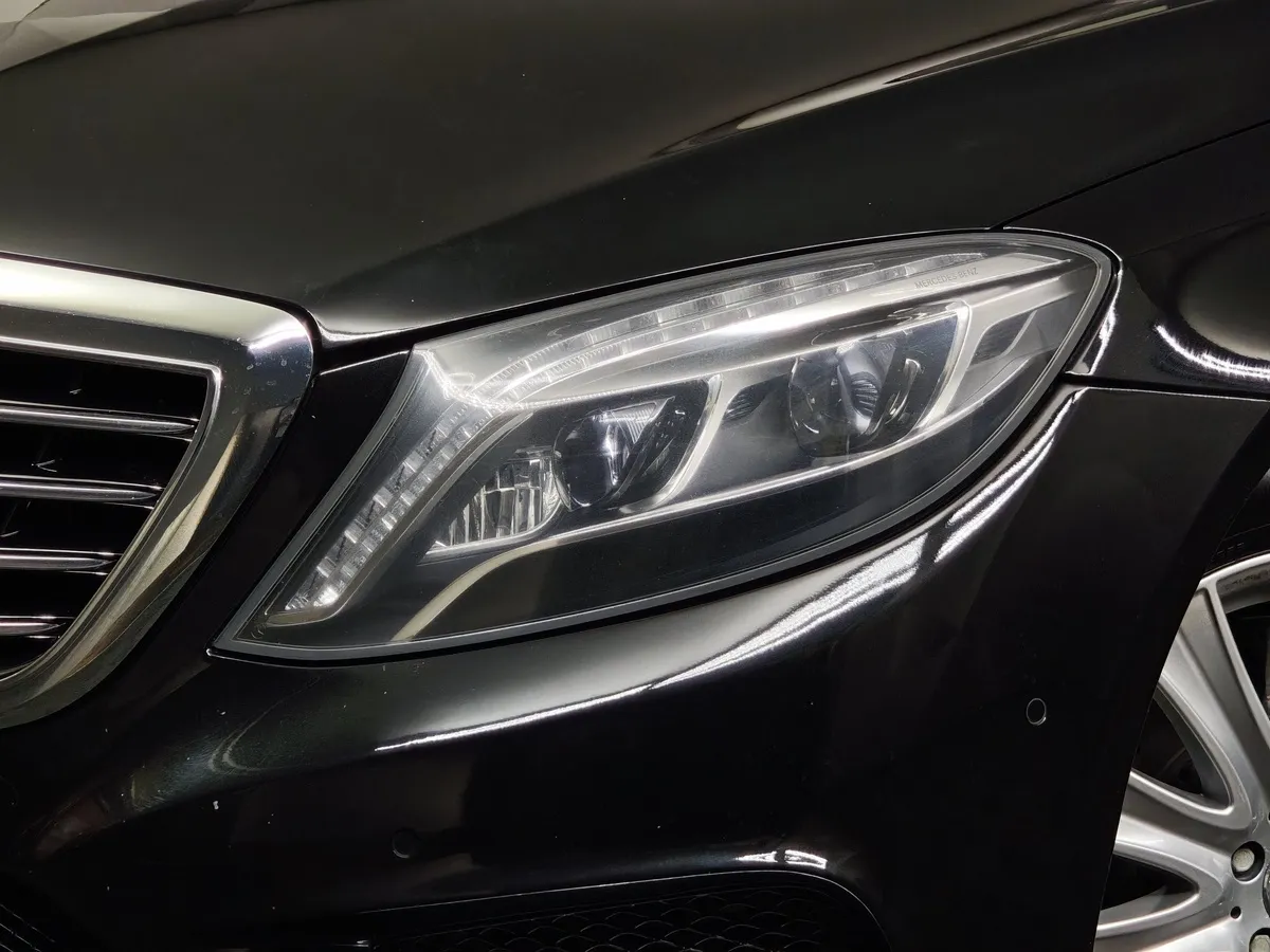 Mercedes-Benz S-Класс S 500 7G-Tronic Plus 4Matic длинная база (455 л.с.) Черный в АВИЛОН. Слайд №10