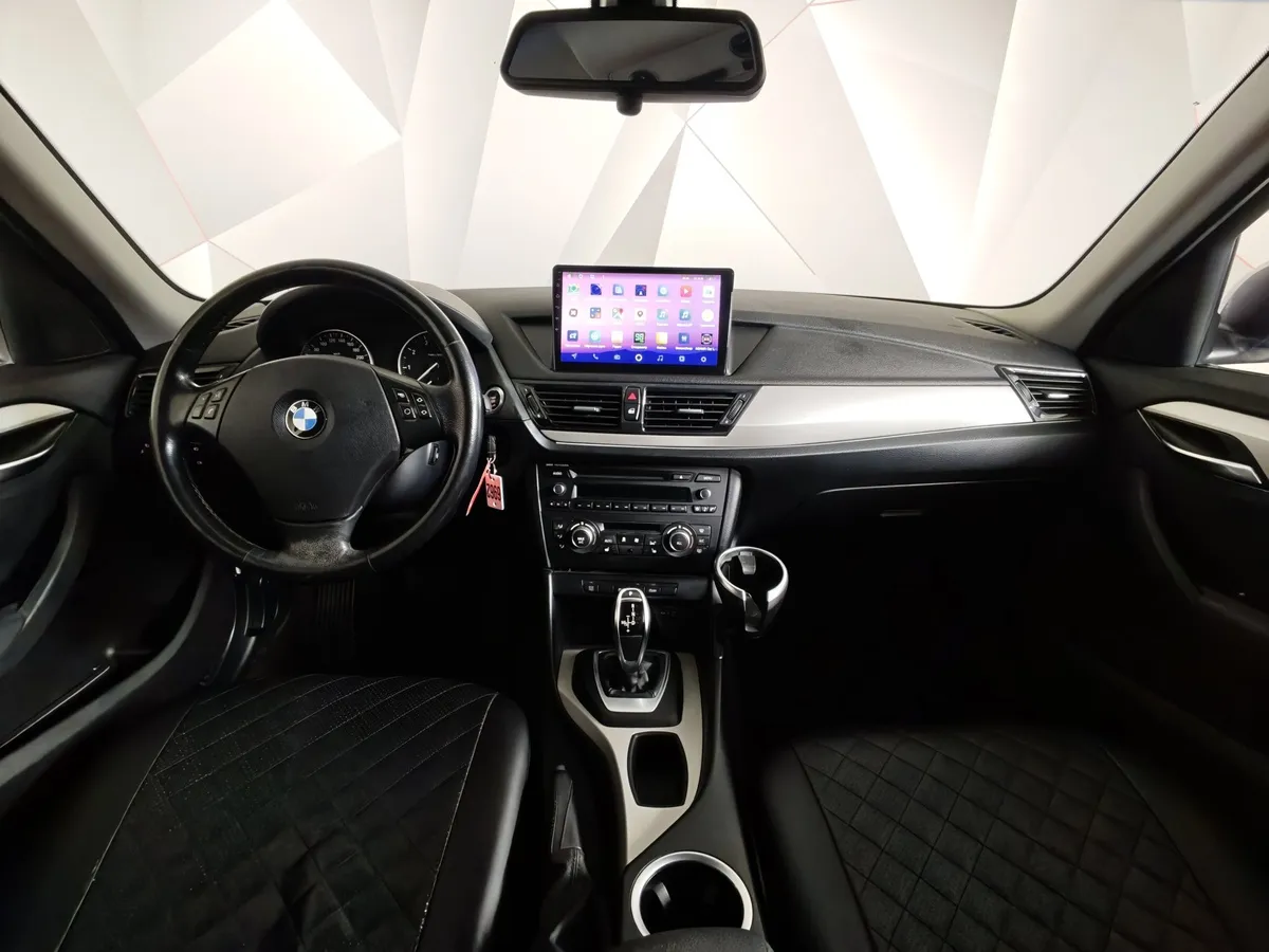 BMW X1 xDrive20i AT (184 л.с.) Белый в АВИЛОН. Слайд №11