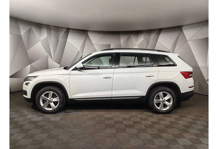 АВИЛОН - Skoda Kodiaq 1.4 TSI DSG (150 л.с.) Белый - slide 2