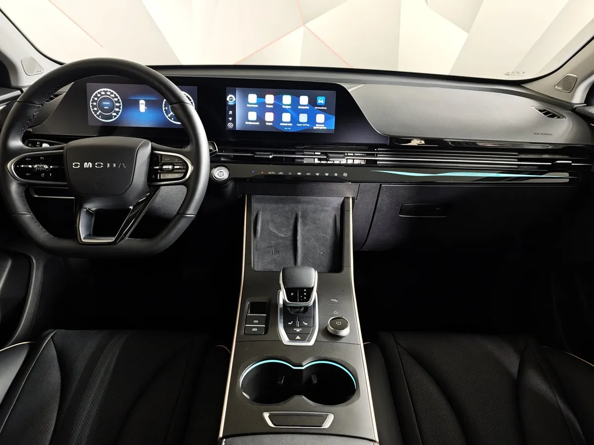 Omoda C5 1.5T CVT (147 л.с.) Lifestyle (красные элементы экстерьера) Серый в АВИЛОН. Слайд №15