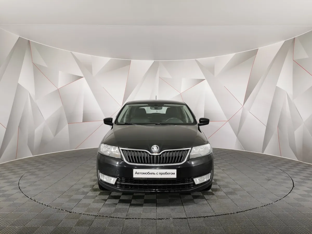 Skoda Rapid 1.4 TSI DSG (125 л.с.) Active Черный в АВИЛОН. Слайд №7