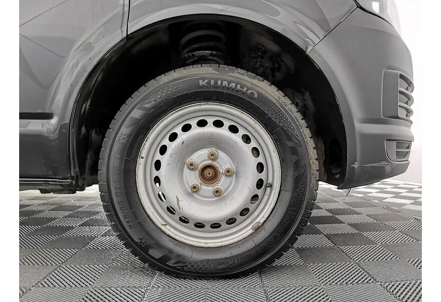 Volkswagen Caravelle 2.0 TDI DSG L1 (140 л.с.) Trendline Черный в АВИЛОН. Слайд №9