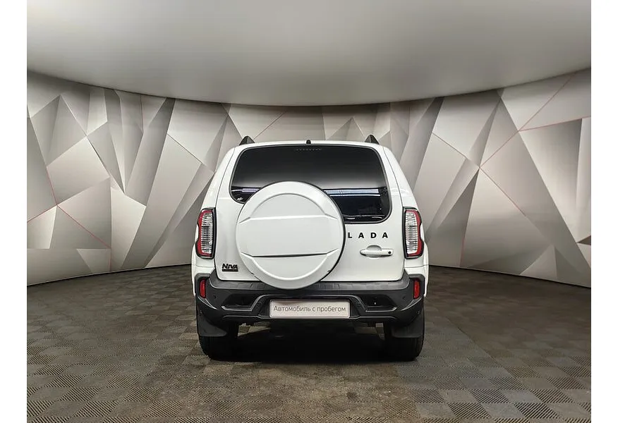 LIVE. Слайд №6