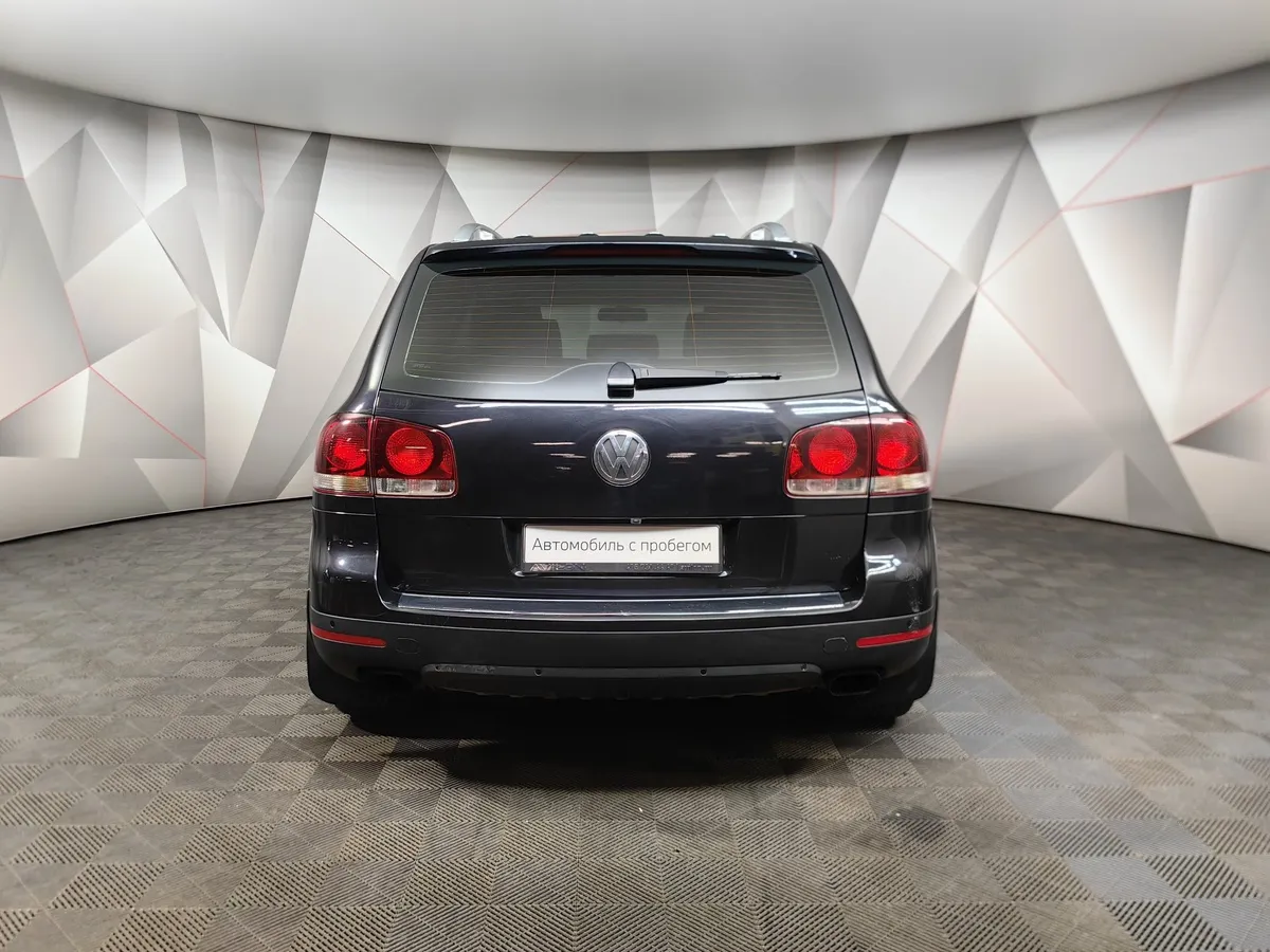 Volkswagen Touareg 4.2 Tiptronic (310 л.с.) Черный в АВИЛОН. Слайд №8