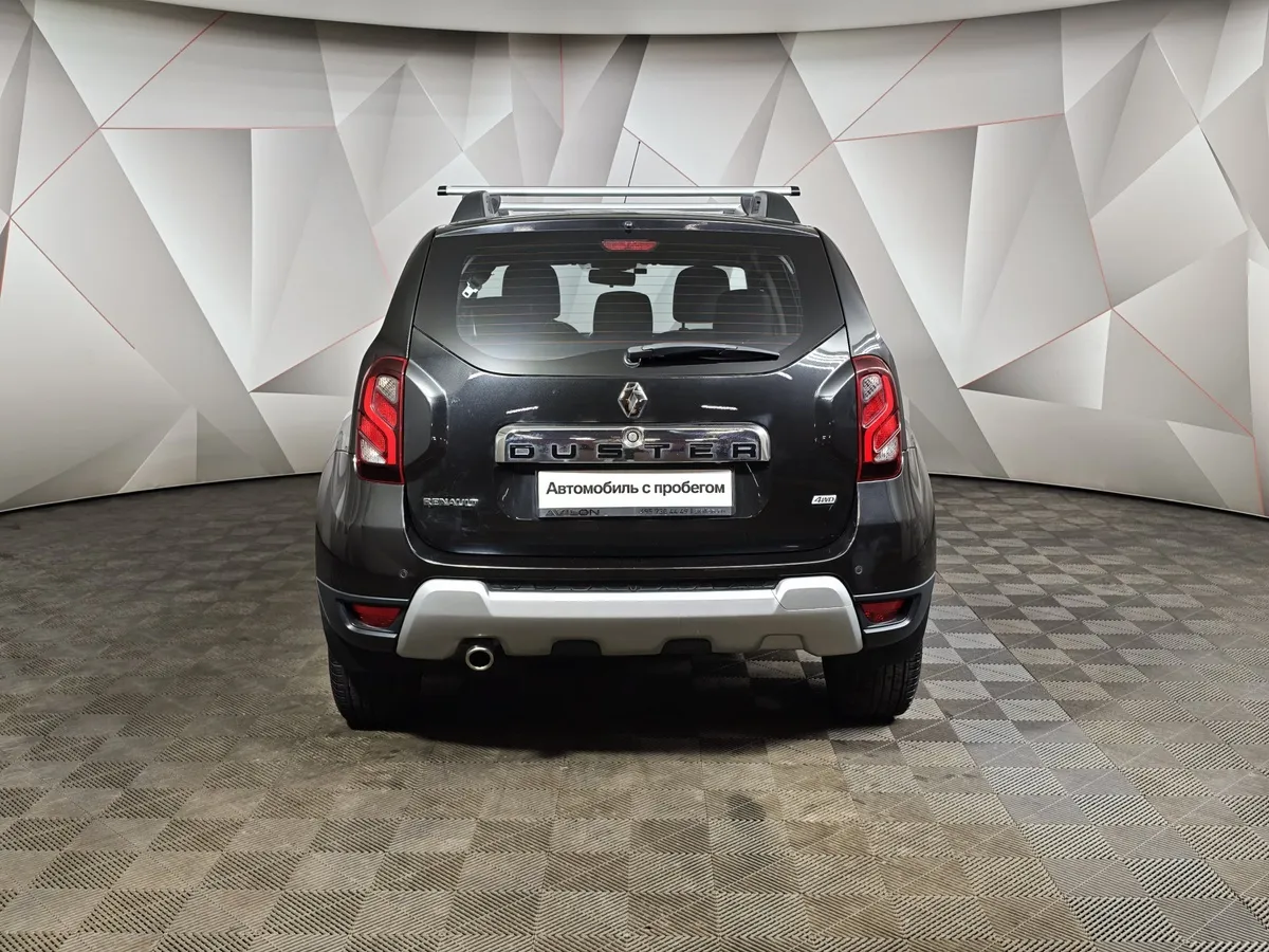 Renault Duster 2.0 AT 4x4 (143 л.с.) Черный в АВИЛОН. Слайд №8