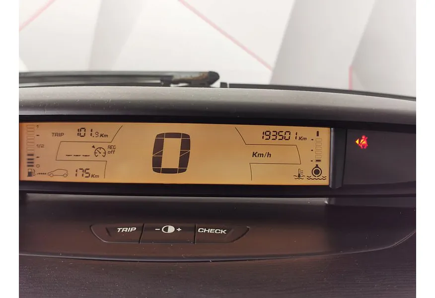 АВИЛОН - Citroen C4 1.6 AT (109 л.с.) Фиолетовый - slide 19