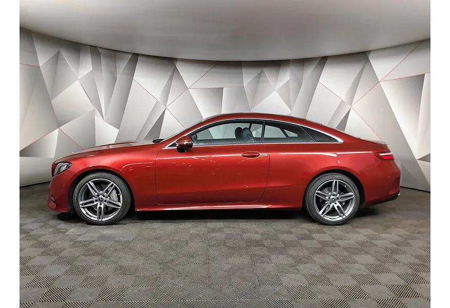 Mercedes-Benz E-Класс E 200 4MATIC G-TRONIC (184 л.с.) Sport Красный в АВИЛОН. Слайд №5