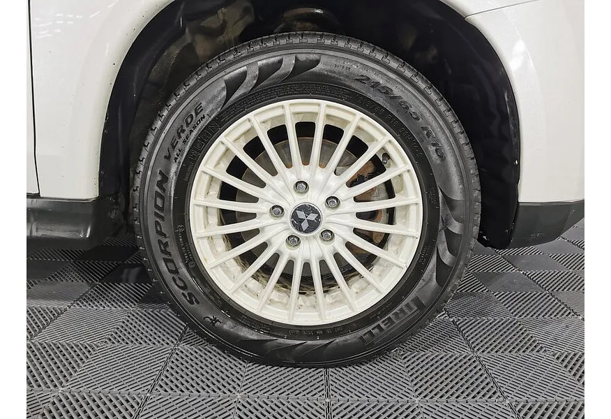 АВИЛОН - Mitsubishi ASX 1.6 MT 2WD (117 л.с.) Белый - slide 12