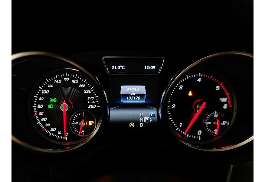 Mercedes-Benz GLS 350 d 4MATIC 9G-TRONIC (249 л.с.) Особая серия Черный в АВИЛОН. Слайд №17