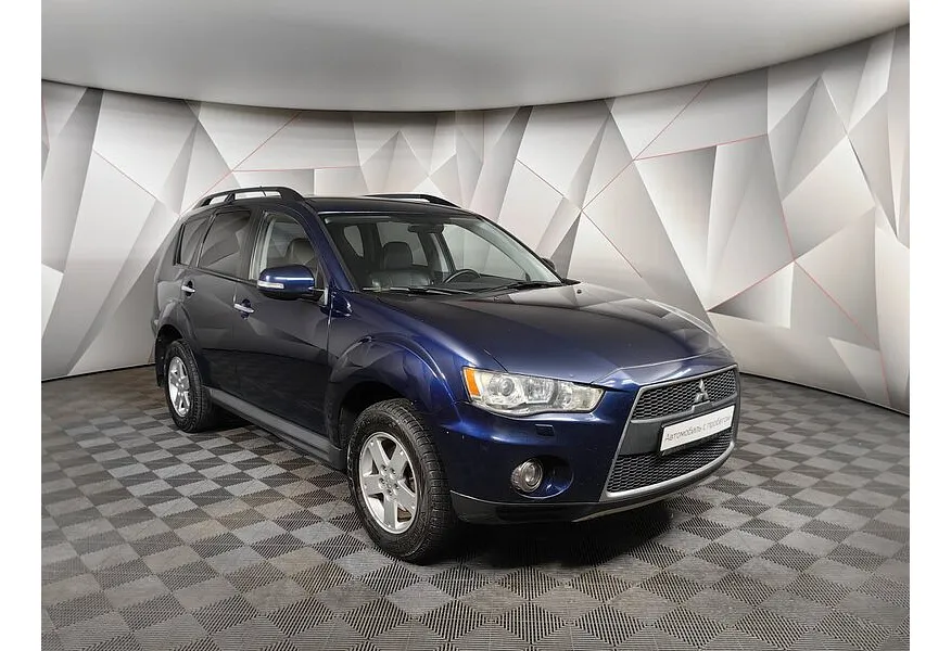 Mitsubishi Outlander 2.4 CVT 4WD (170 л.с.) Синий в АВИЛОН. Слайд №3 Mitsubishi Outlander 2.4 CVT 4WD (170 л.с.) Синий в АВИЛОН. Слайд №3