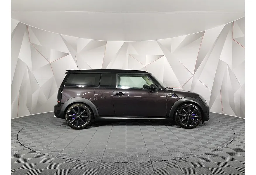АВИЛОН - MINI Clubman 2.0 AT (192 л.с.) Коричневый - slide 2