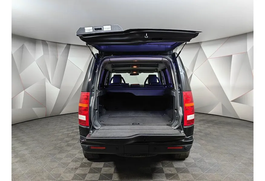 Land Rover Discovery 2.7 TD AT (190 л.с.) Черный в АВИЛОН. Слайд №10