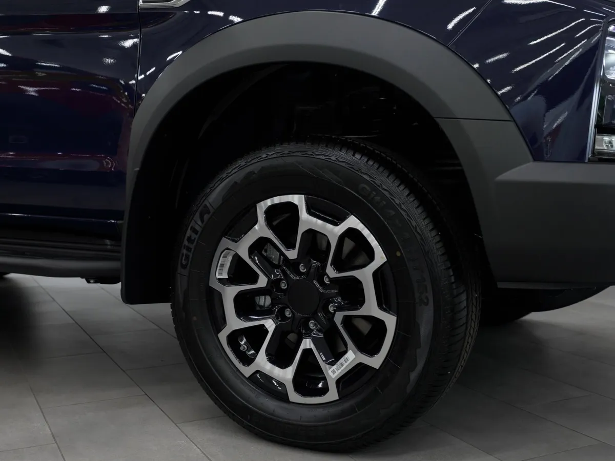Sollers ST9 2.0G 8AT AWD (224 л.с.) Ultimate Синий в АВИЛОН. Слайд №20