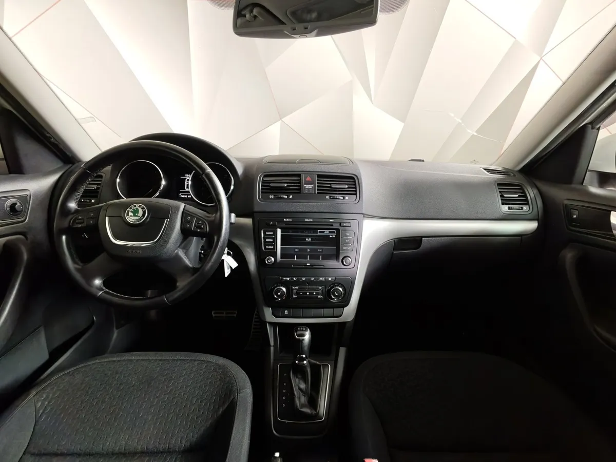 Skoda Yeti 1.2 TSI DSG (105 л.с.) Active Белый в АВИЛОН. Слайд №14