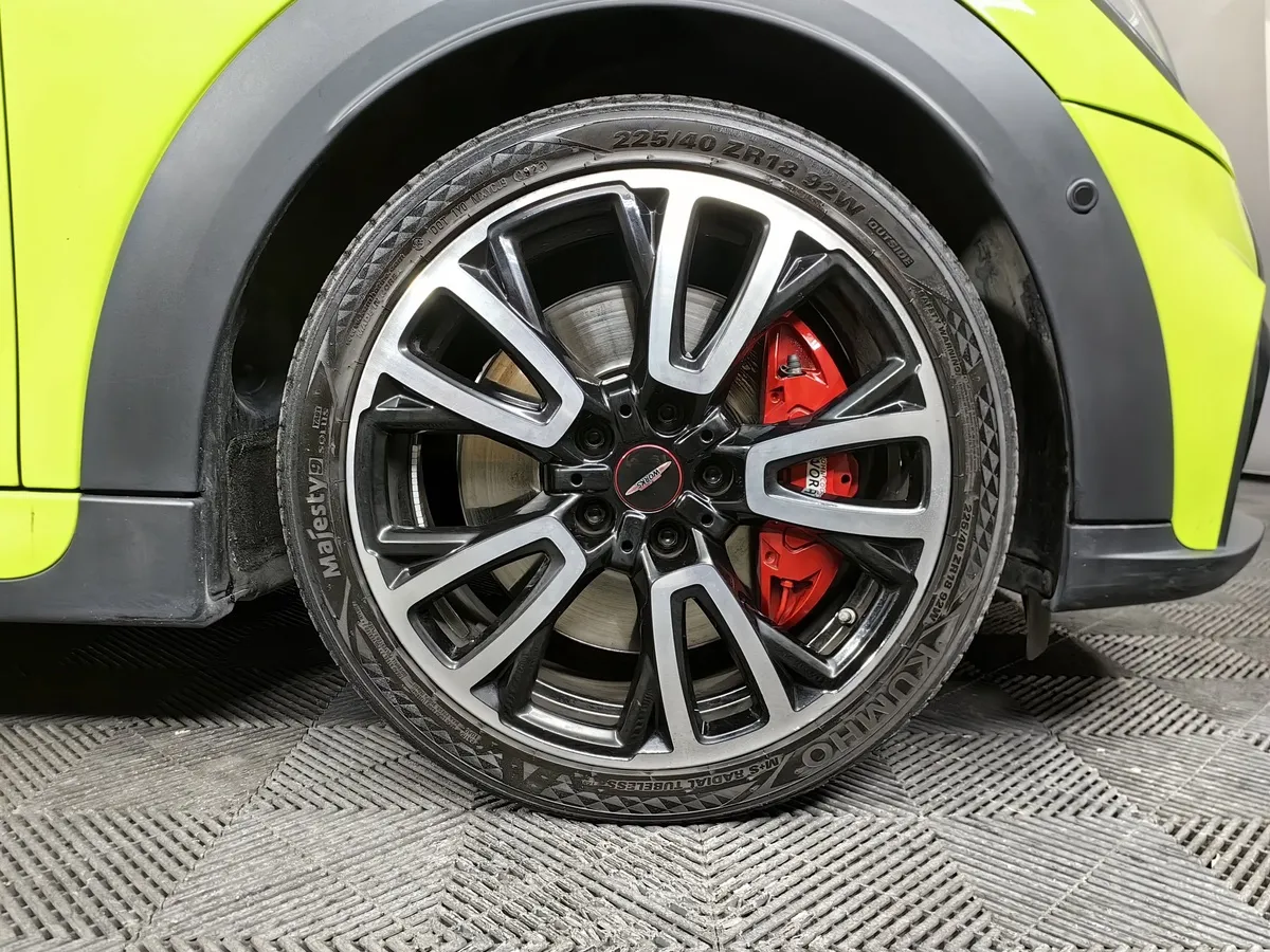 MINI Cooper 2.0 AT (231 л.с.) Зеленый в АВИЛОН. Слайд №7