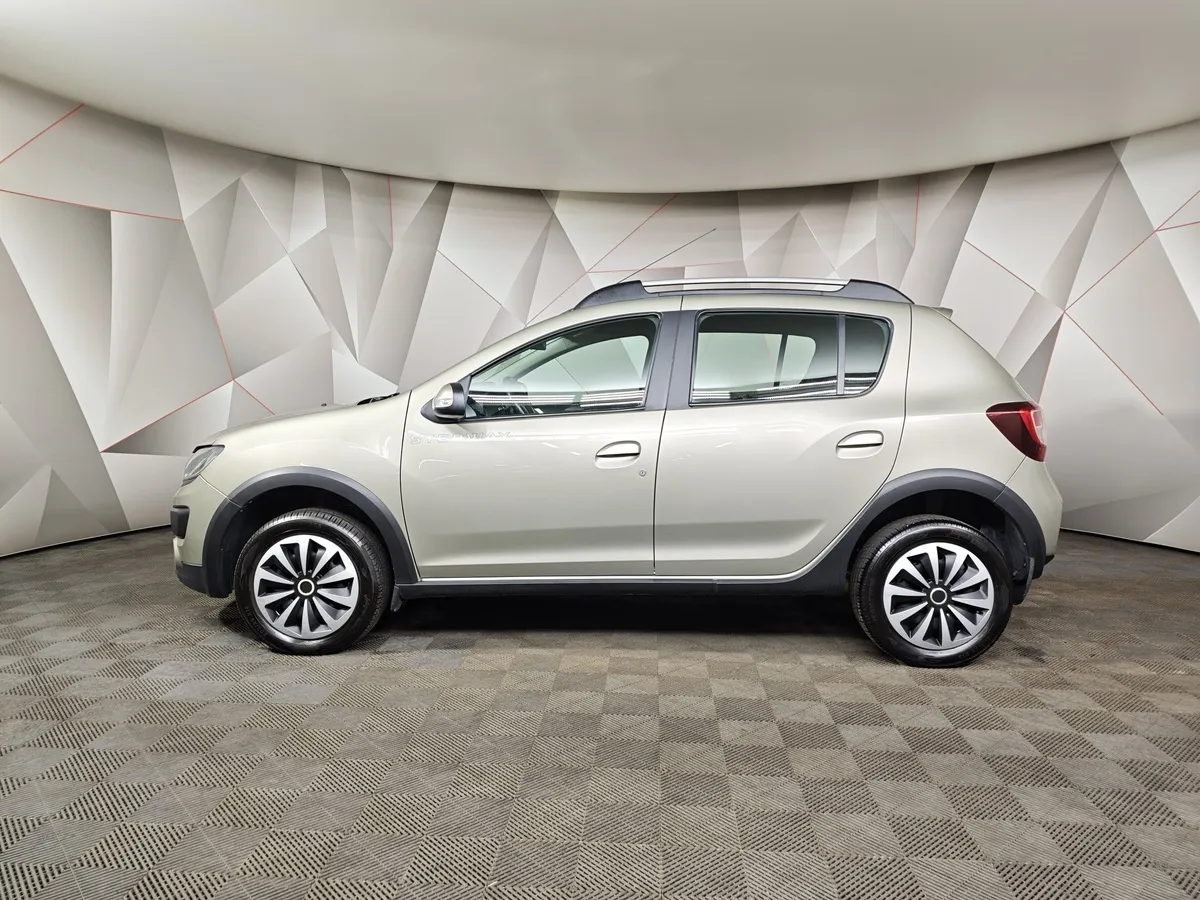 Renault Sandero 1.6 AT (103 л.с.) Stepway Бежевый в АВИЛОН. Слайд №5