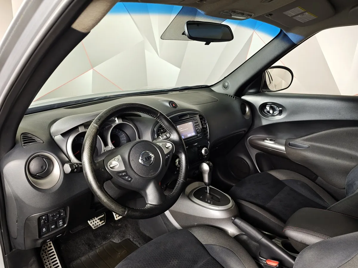 Nissan Juke 1.6 turbo CVT AWD (190 л.с.) Серебристый в АВИЛОН. Слайд №16