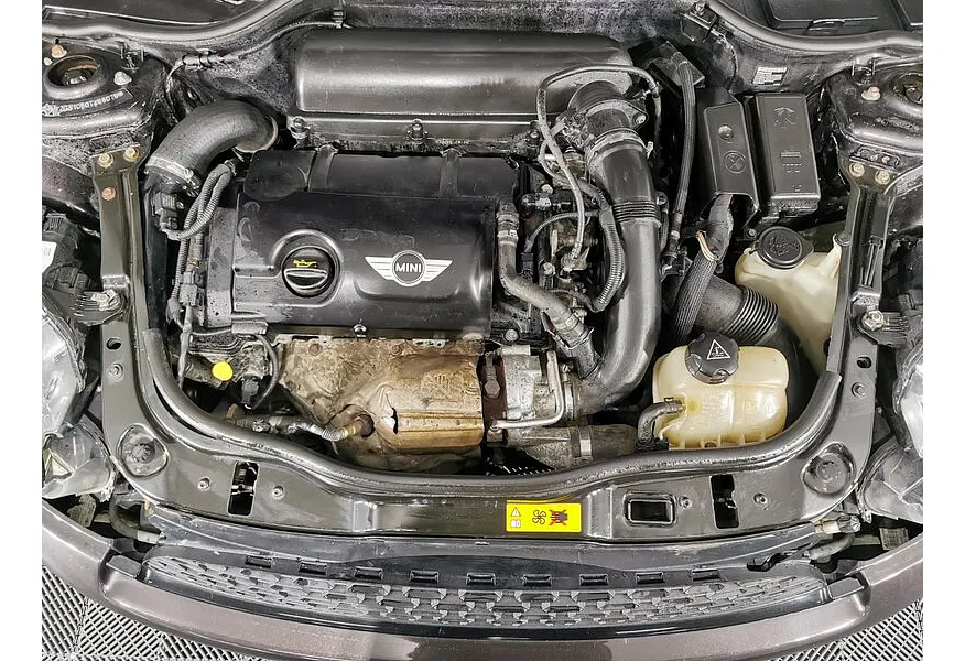АВИЛОН - MINI Clubman 2.0 AT (192 л.с.) Коричневый - slide 12