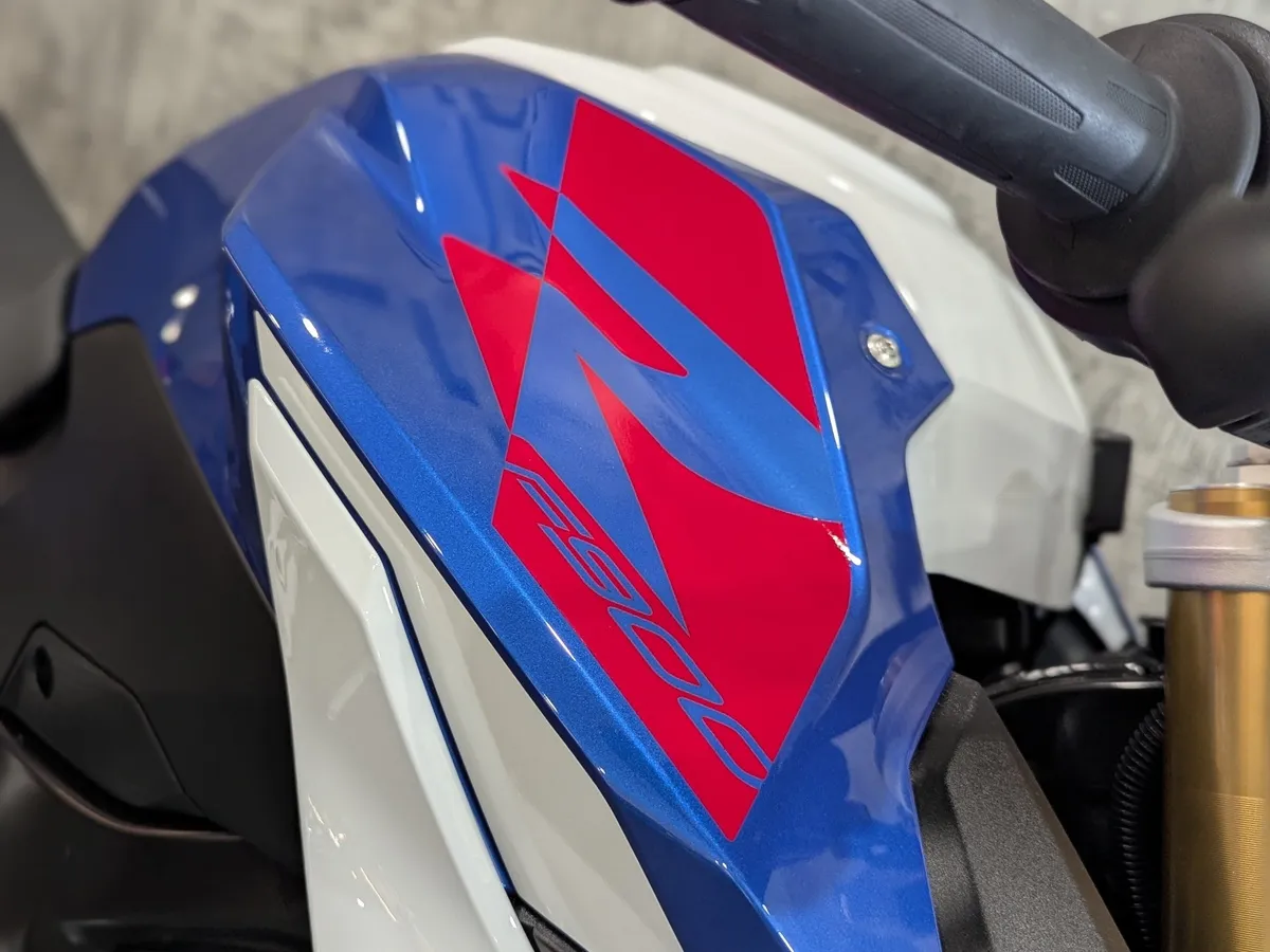 BMW Motorrad F 900 R F 900 R 895 см³ 895 Синий в АВИЛОН. Слайд №6