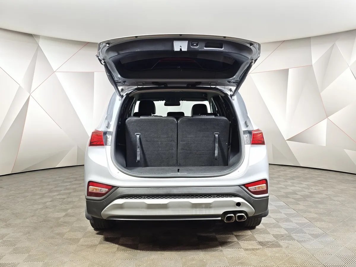 Hyundai Santa Fe 2.2 (200 л.с.) CRDi - 8AT High-tech Серый в АВИЛОН. Слайд №12