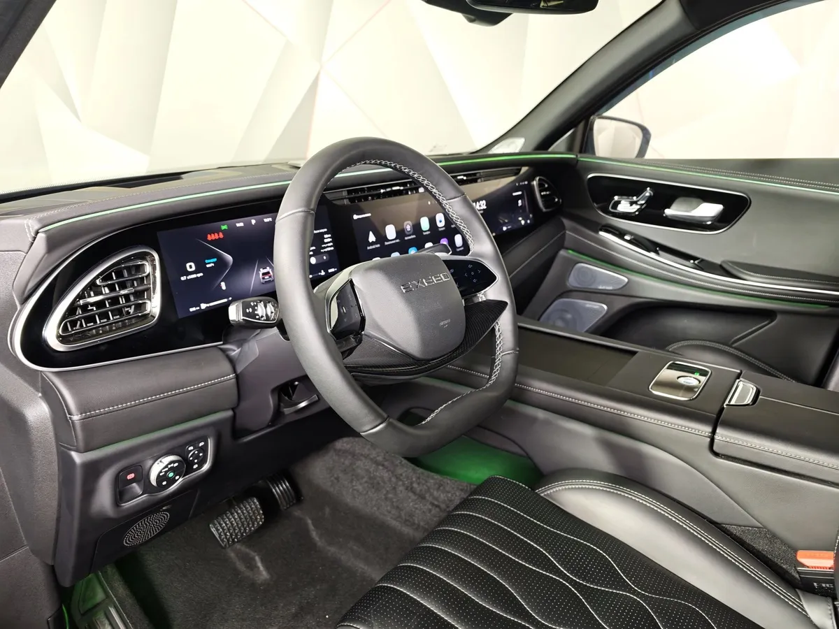EXEED VX 2.0 AT AWD (249 л.с.) 7 мест President Серый в АВИЛОН. Слайд №18