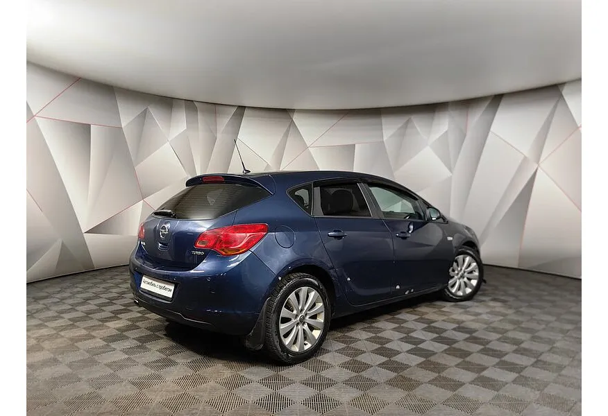 Opel Astra 1.4 Turbo AT (140 л.с.) Синий в АВИЛОН. Слайд №2 Opel Astra 1.4 Turbo AT (140 л.с.) Синий в АВИЛОН. Слайд №2