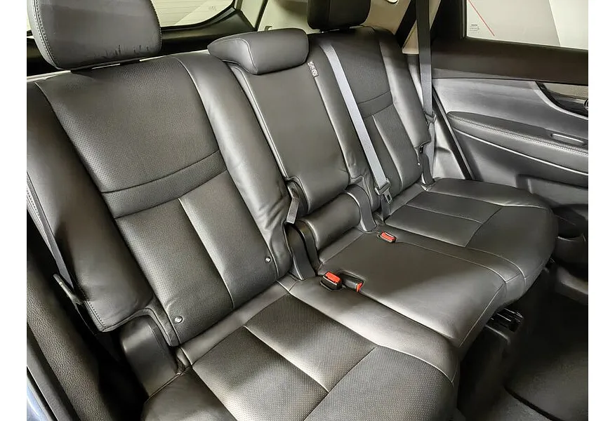 Nissan X-Trail 2.5 CVT AWD (171 л.с.) Синий в АВИЛОН. Слайд №17