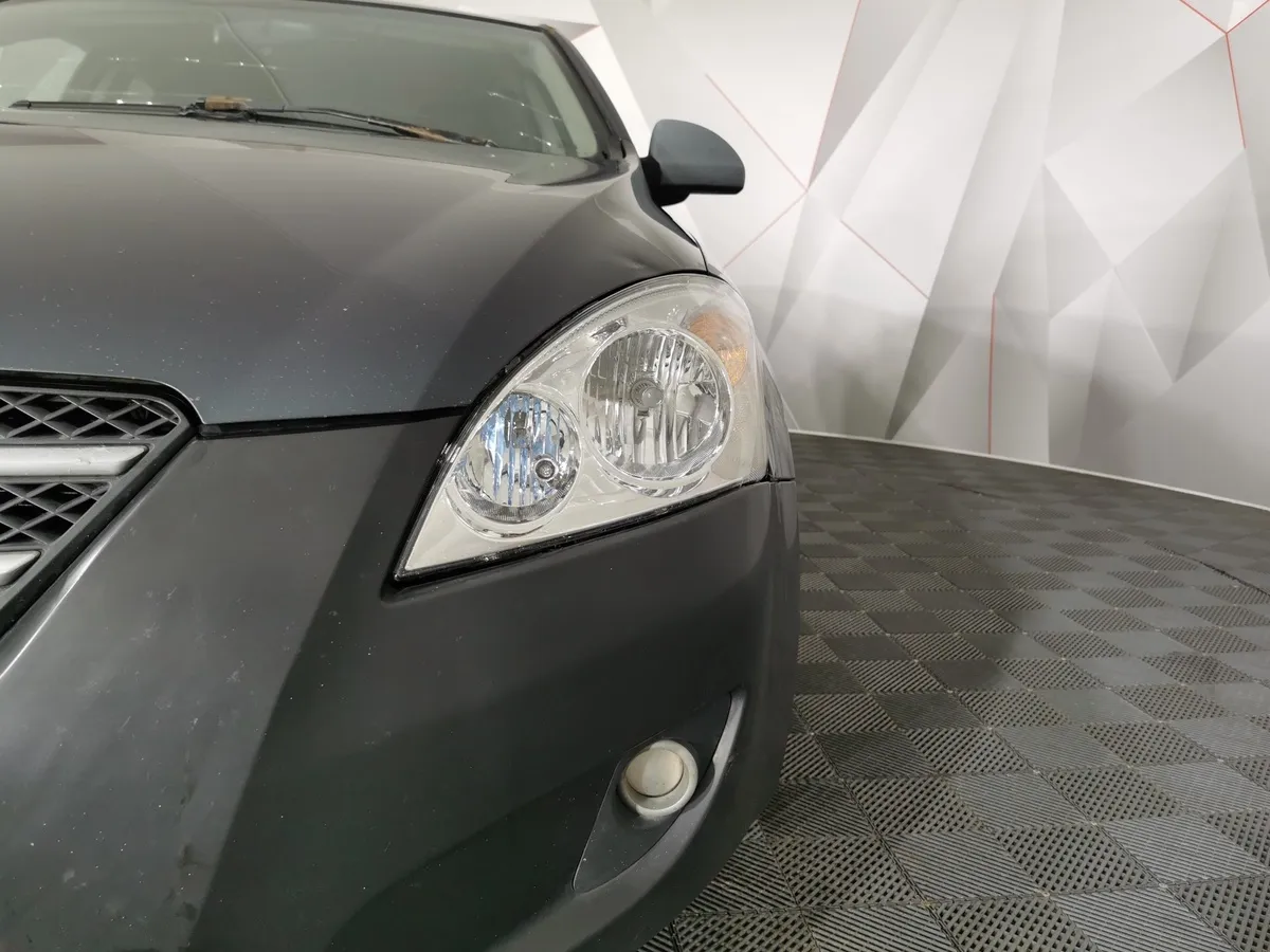 Kia Ceed 1.4 MT (109 л.с.) Зеленый в АВИЛОН. Слайд №10