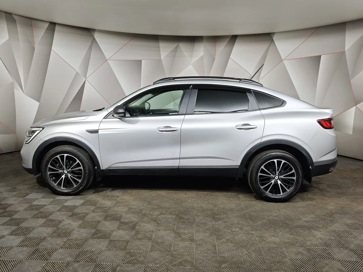 Renault Arkana 1.6 MT 2WD (114 л.с.) Серый в АВИЛОН. Слайд №5