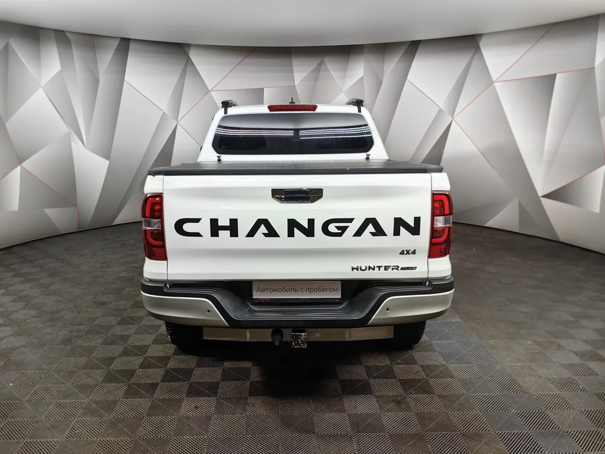 Changan HUNTER PLUS 2.0 AT 4WD (226 л.с.) Luxe Белый в АВИЛОН. Слайд №8