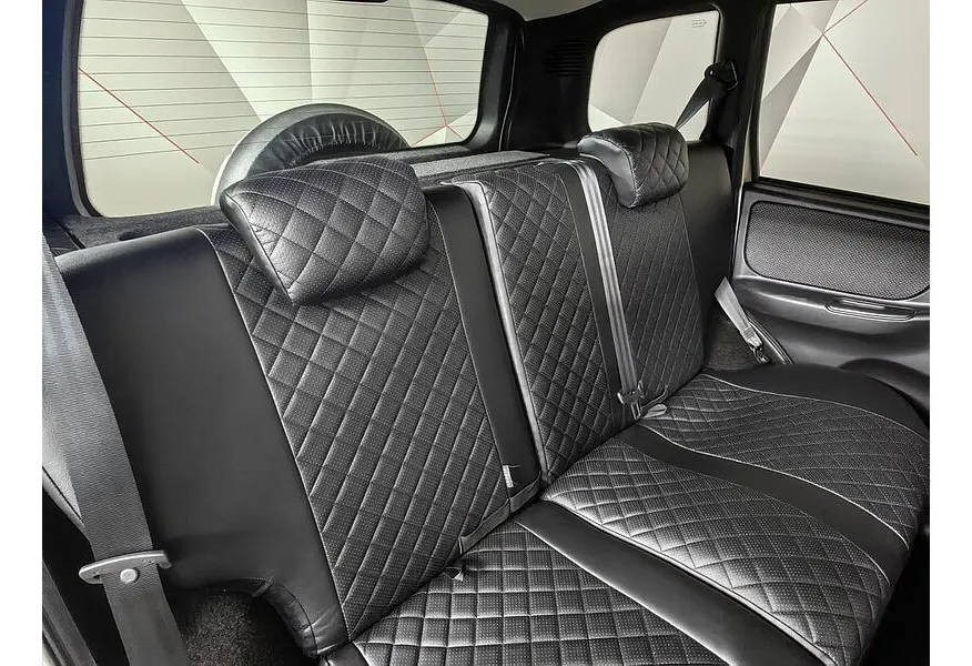 ВАЗ (Lada) Niva 1.7 MT 4WD (80 л.с.) Black Серый в АВИЛОН. Слайд №17