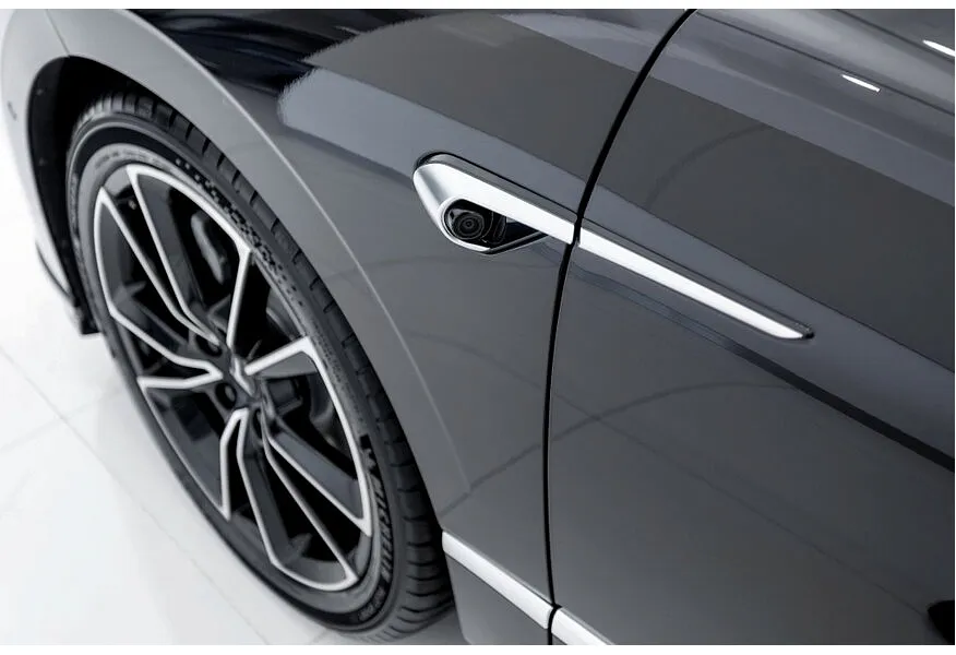 Voyah Passion 1.5 AT AWD (530 л.с.) Executive Черный в АВИЛОН. Слайд №18