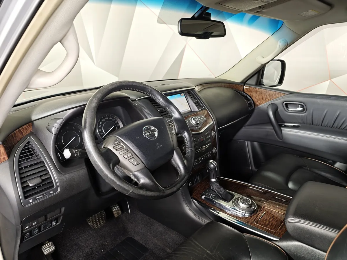 Nissan Patrol 5.6 AT 4WD (405 л.с.) Серебристый в АВИЛОН. Слайд №18