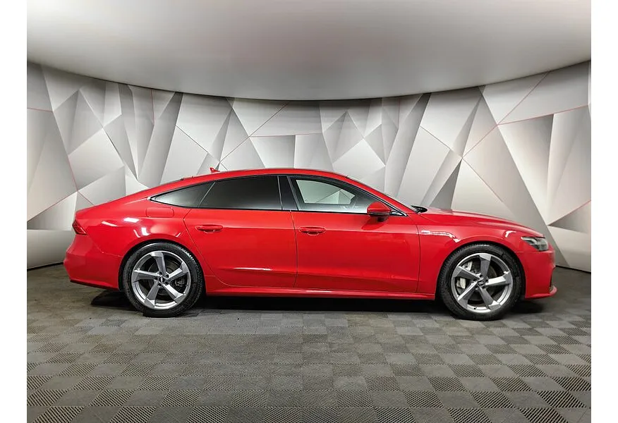 Audi A7 55 TFSI quattro S tronic (340 л.с.) Красный в АВИЛОН. Слайд №6