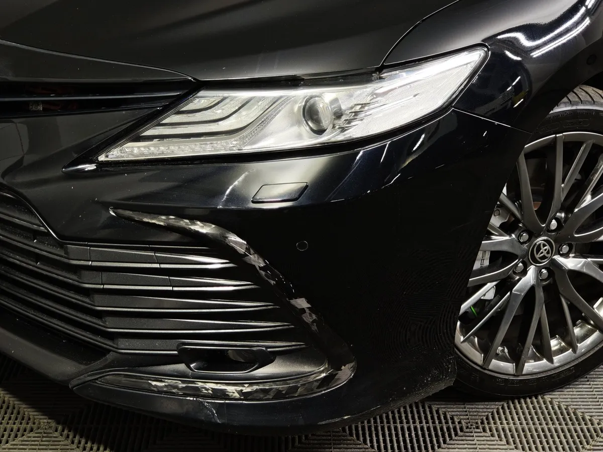 Toyota Camry 3.5 AT (249 л.с.) Черный в АВИЛОН. Слайд №10