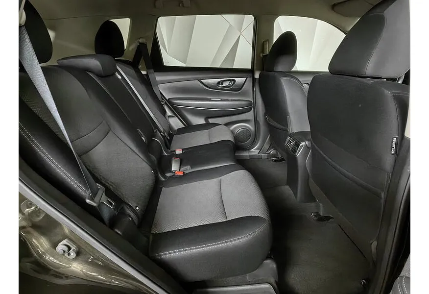 Nissan X-Trail 2.0 CVT (144 л.с.) Зеленый в АВИЛОН. Слайд №16