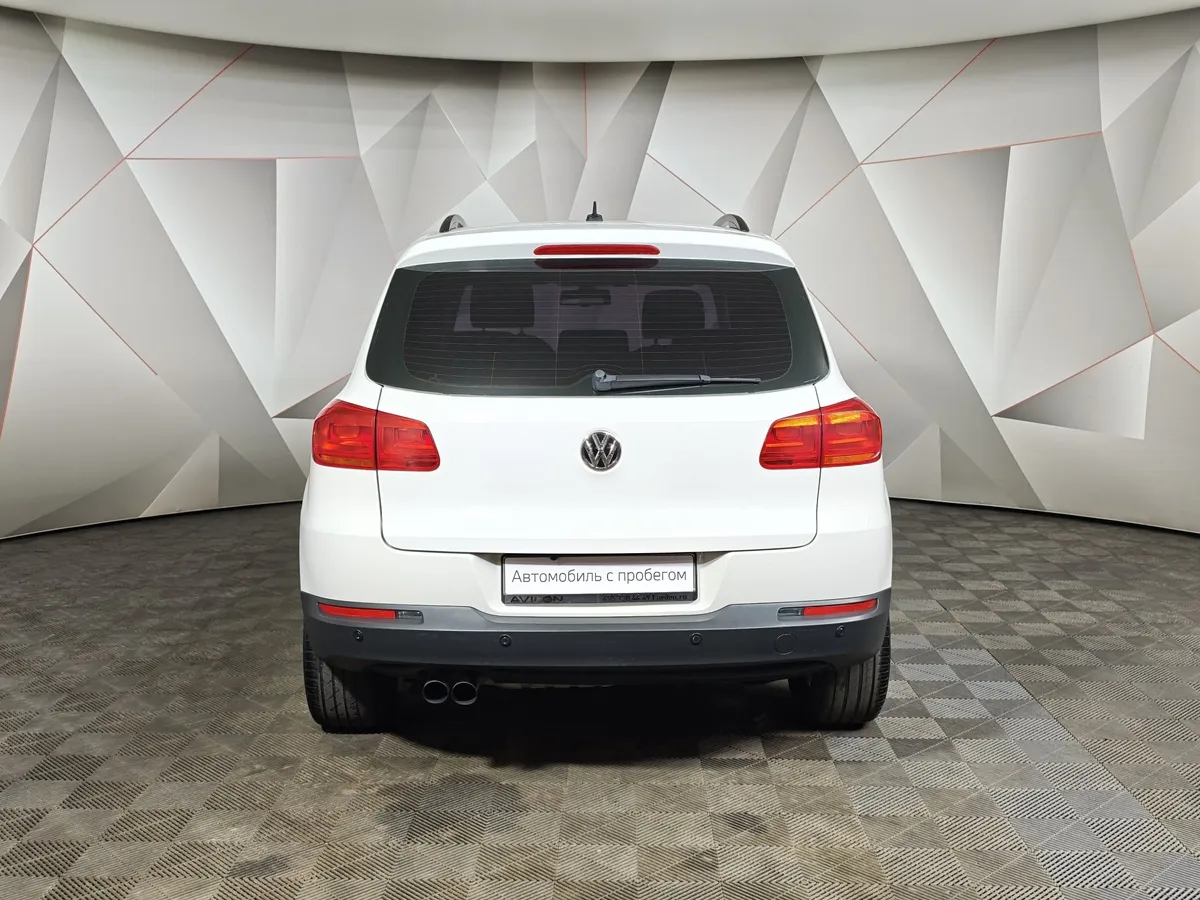 Volkswagen Tiguan 1.4 TSI BlueMotion DSG (150 л.с.) Белый в АВИЛОН. Слайд №8
