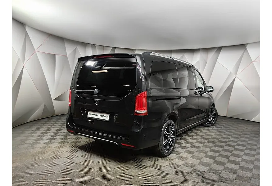 Mercedes-Benz V-Класс V 220 d AT L2 4x4 (163 л.с.) AMG Line Черный в АВИЛОН. Слайд №2